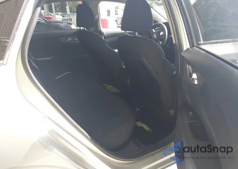 2021 Kia Forte Lxs z USA, uszkodzony, nr VIN 3KPF24AD4ME346501